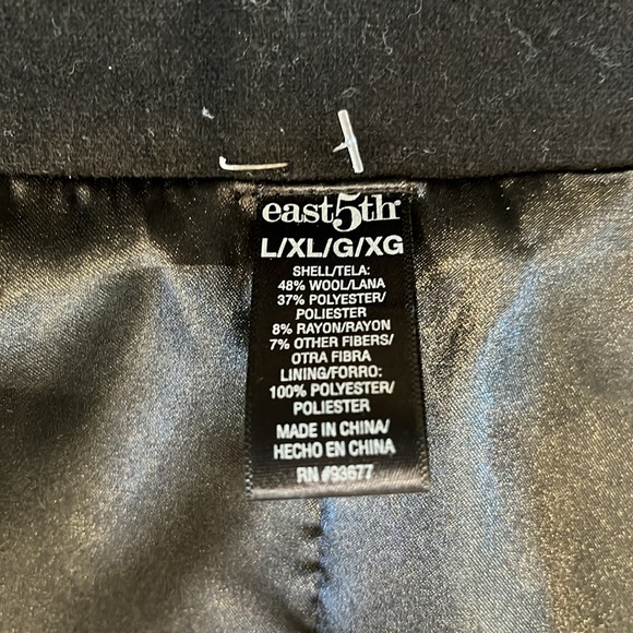 East 5th Solid black lined cape jacket button front & button close arm SZ XL - Picture 8 of 12